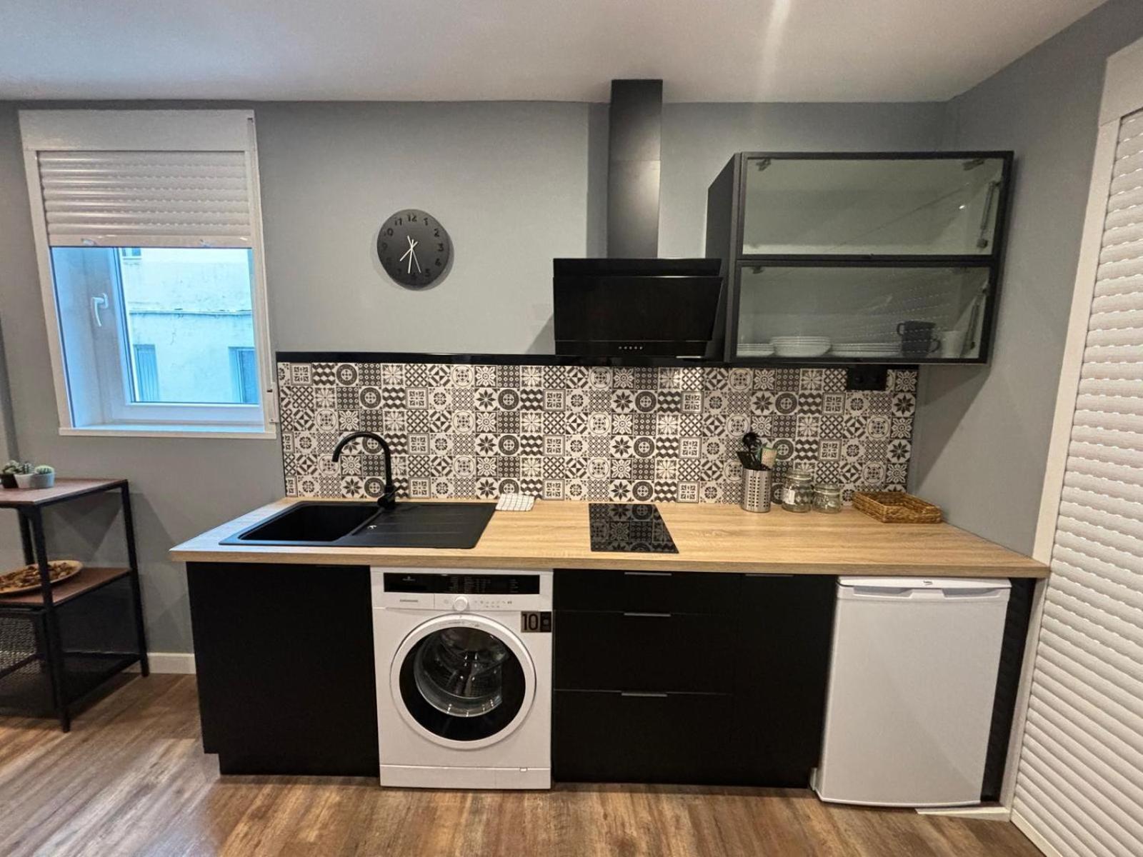Noaru Apartamentos Ares Esterno foto